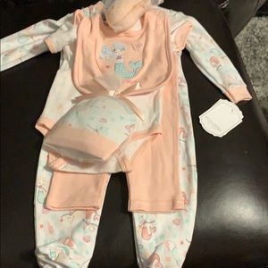 Kyle & Deena baby girl gift set